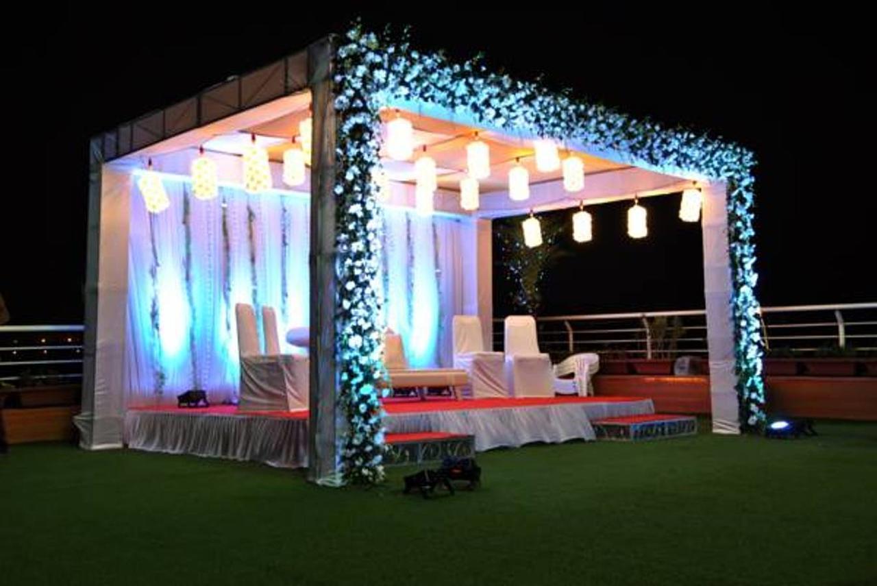 Silvercloud Hotel And Banquets Ahmedabad Exterior foto